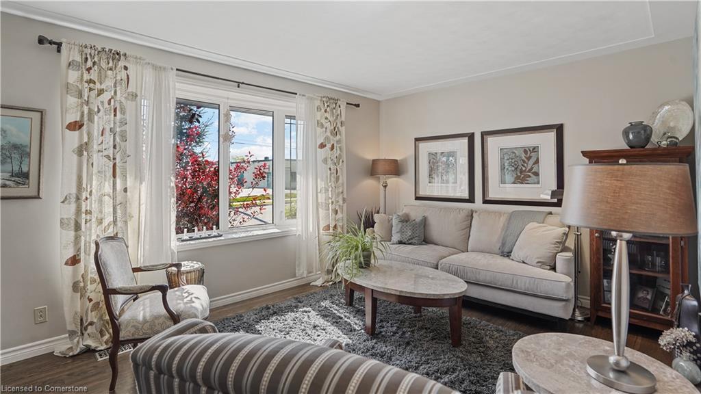 45 Bond Street Property Photo 4
