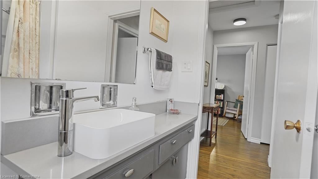 45 Bond Street Property Photo 18