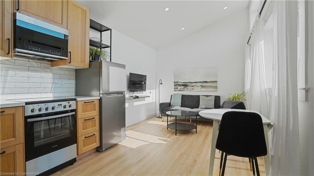 45 Bond Street Property Photo 21
