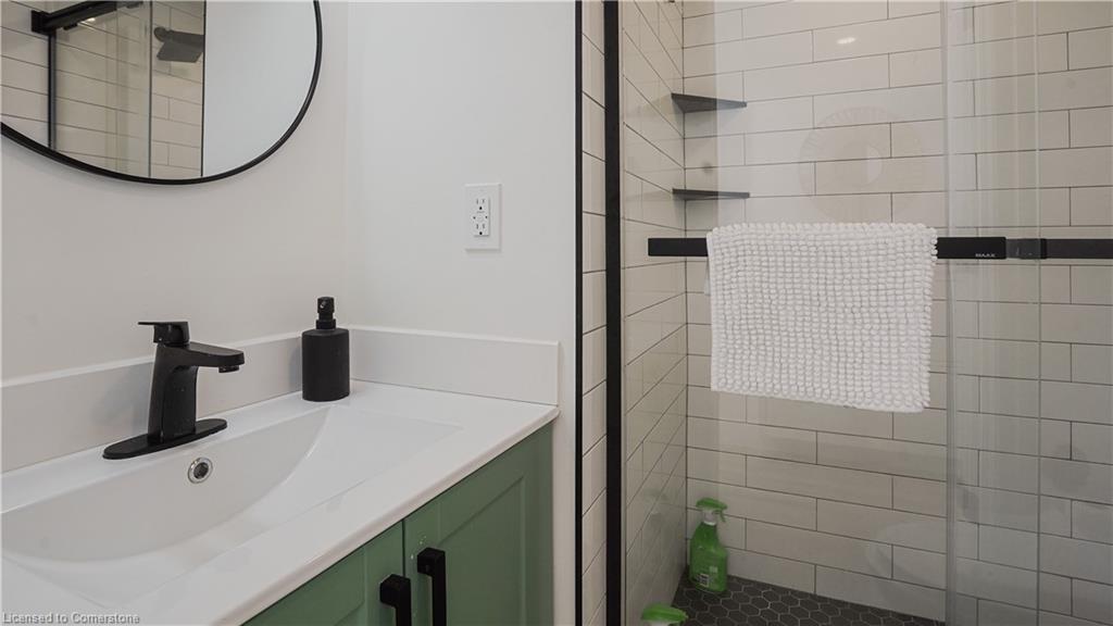 45 Bond Street Property Photo 29