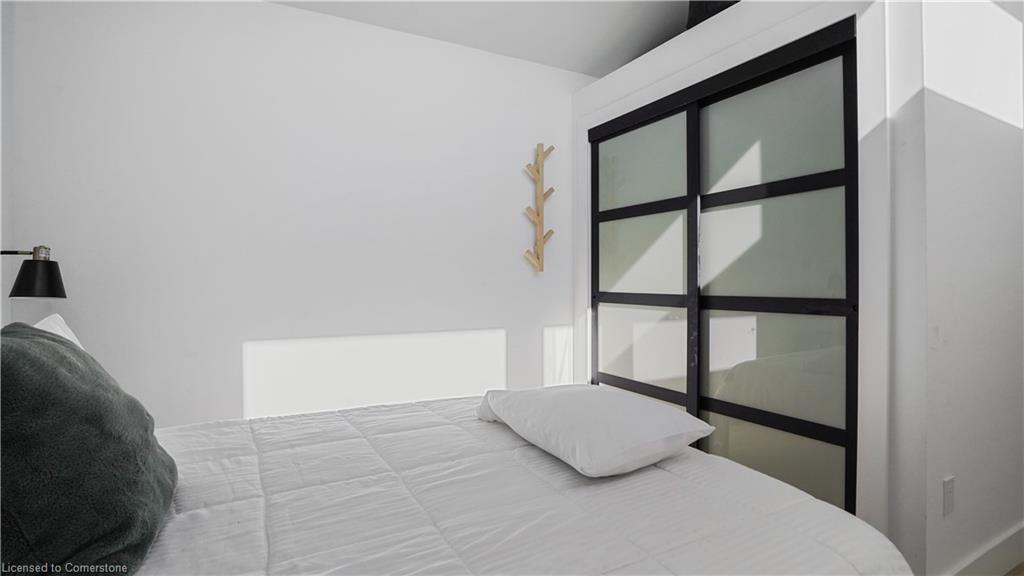 45 Bond Street Property Photo 31