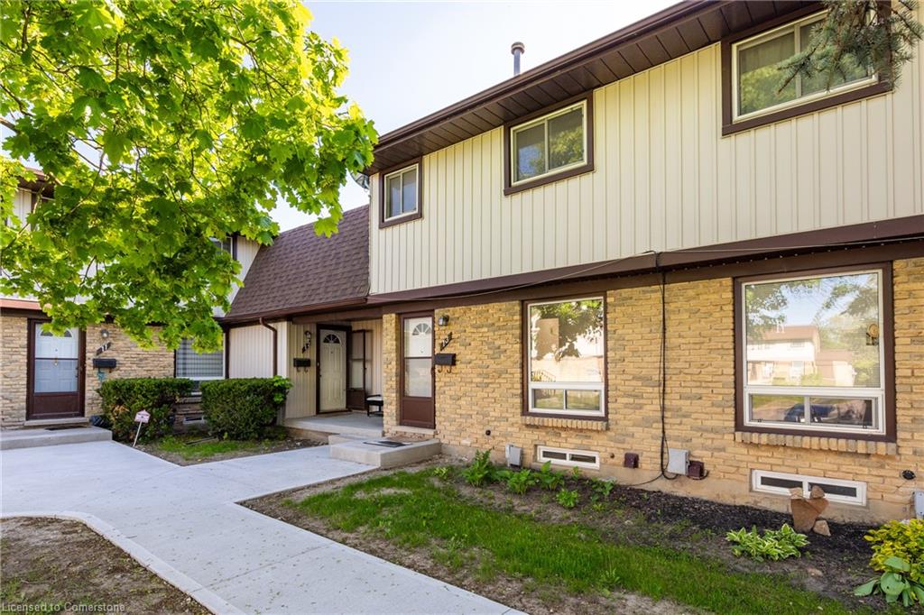 13-210 Glamis Road