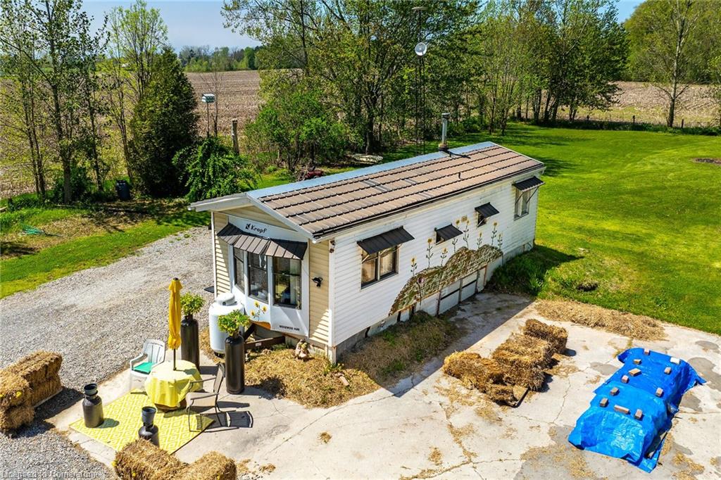 199 Dickhout Road Property Photo 4