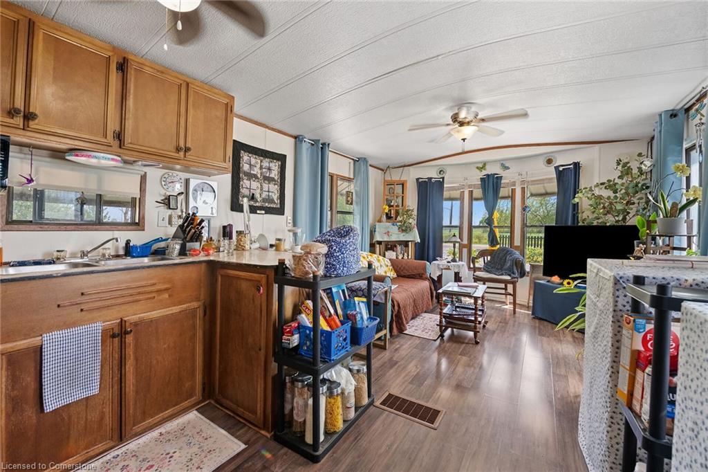 199 Dickhout Road Property Photo 11