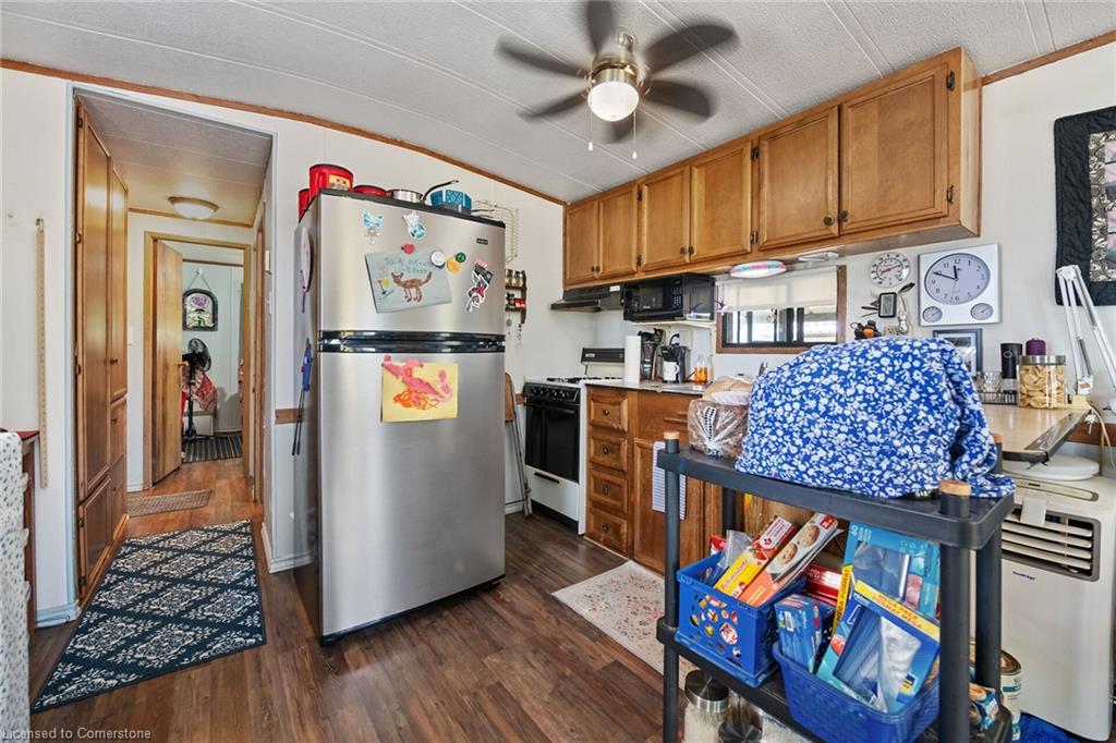199 Dickhout Road Property Photo 13