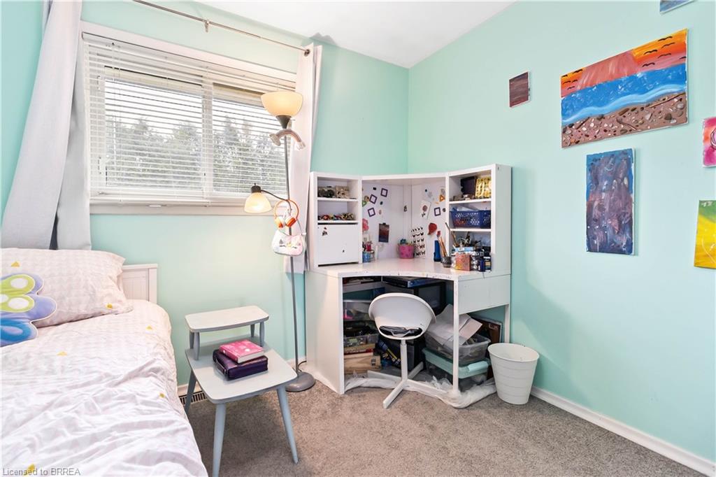 83 Varadi Avenue Property Photo 17