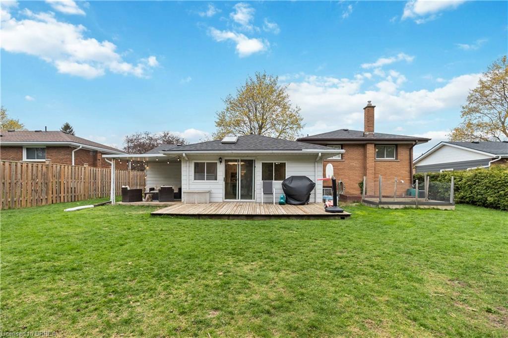 83 Varadi Avenue Property Photo 30