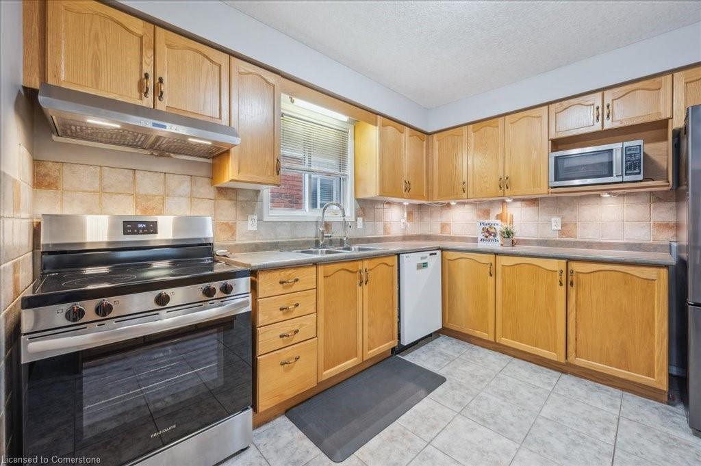 93 Doyle Drive Property Photo 15