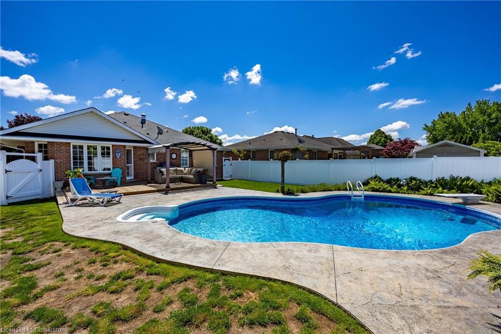 6 Viola Court Property Photo 2