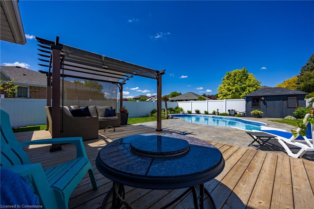 6 Viola Court Property Photo 5