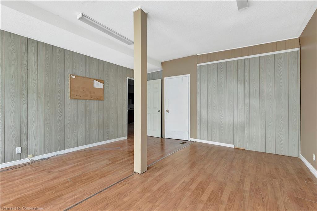 4528 Bridge Street Property Photo 12