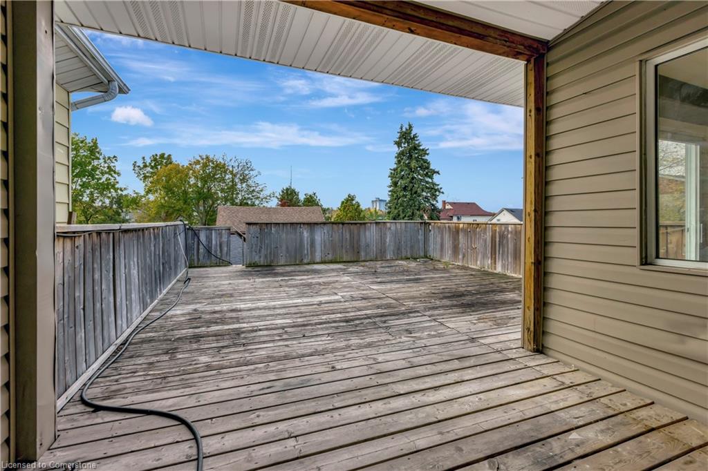 4528 Bridge Street Property Photo 28