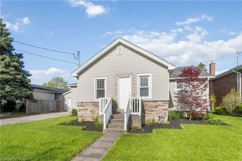 543 Vine Street Property Photo 2
