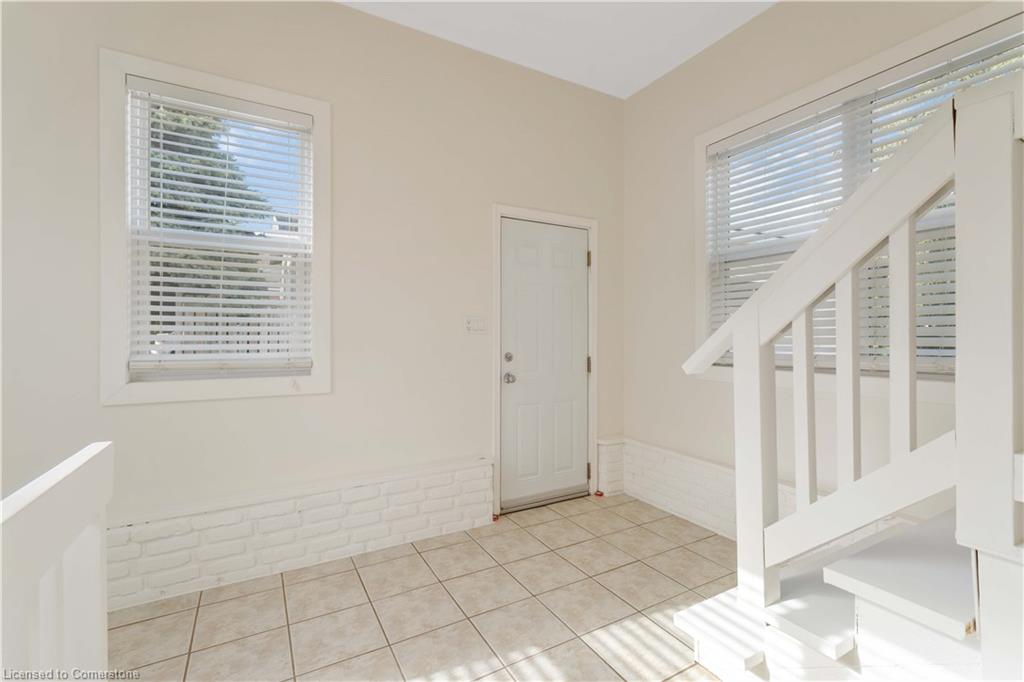 543 Vine Street Property Photo 28