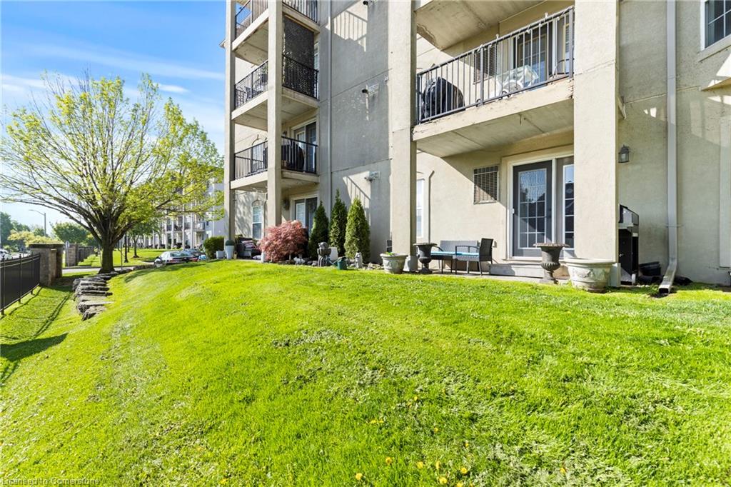103-1431 Walkers Line Property Photo 23