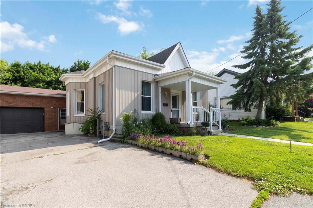 160 Nelson Street Property Photo 1