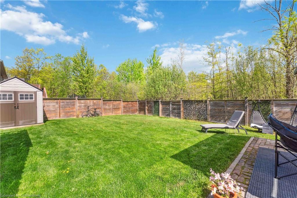 246 Martin Street Property Photo 39