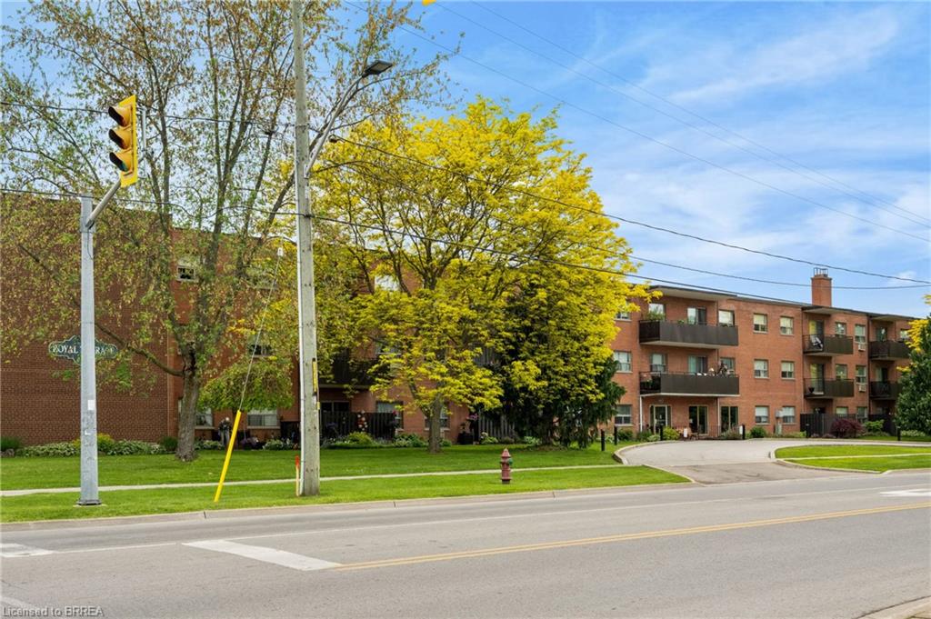 323-485 Thorold Road Property Photo 5