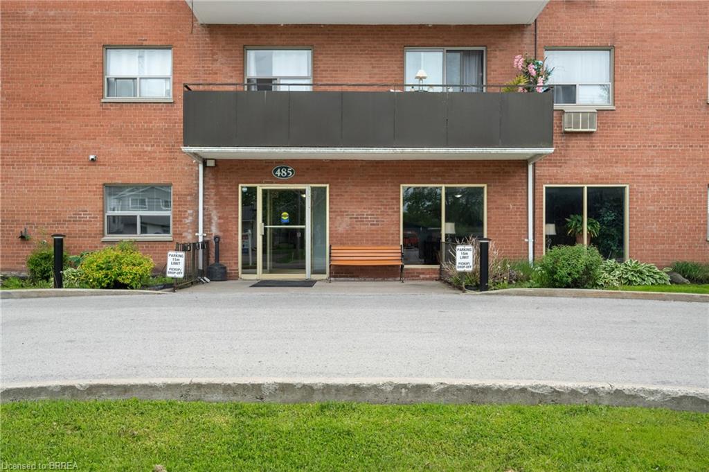 323-485 Thorold Road Property Photo 8