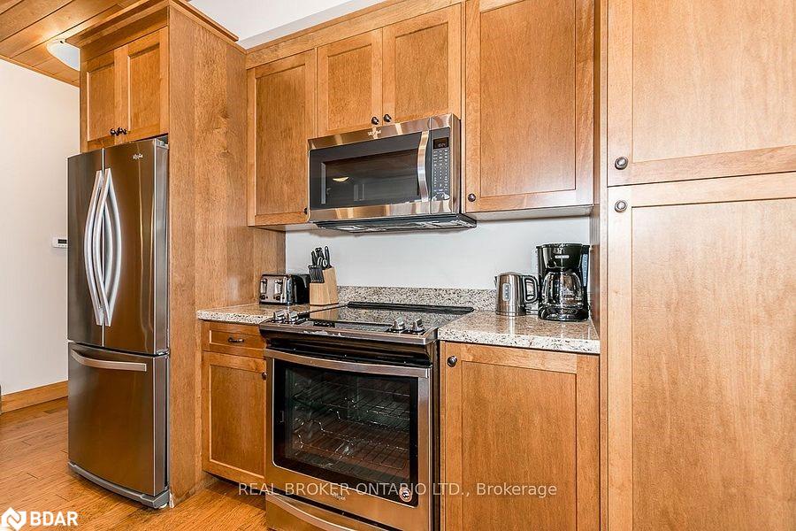 1b-1841 Muskoka Road 118 Road W Property Photo 10