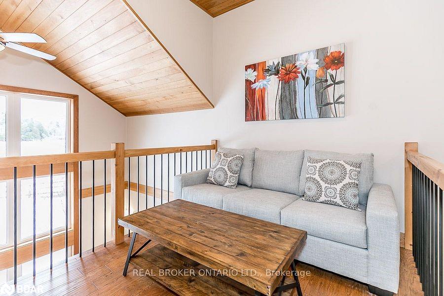 1b-1841 Muskoka Road 118 Road W Property Photo 18