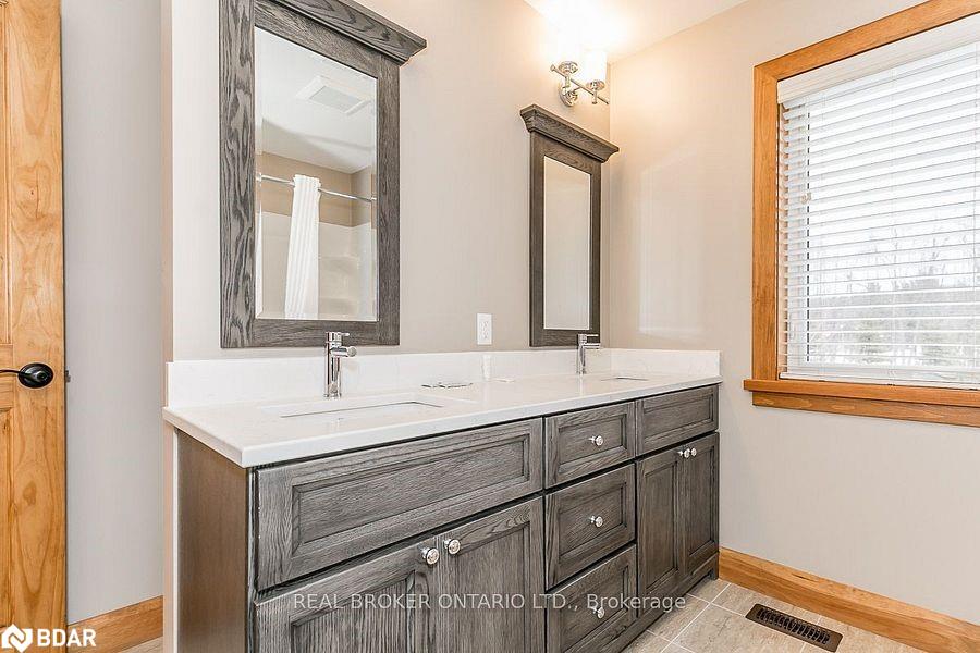 1b-1841 Muskoka Road 118 Road W Property Photo 29