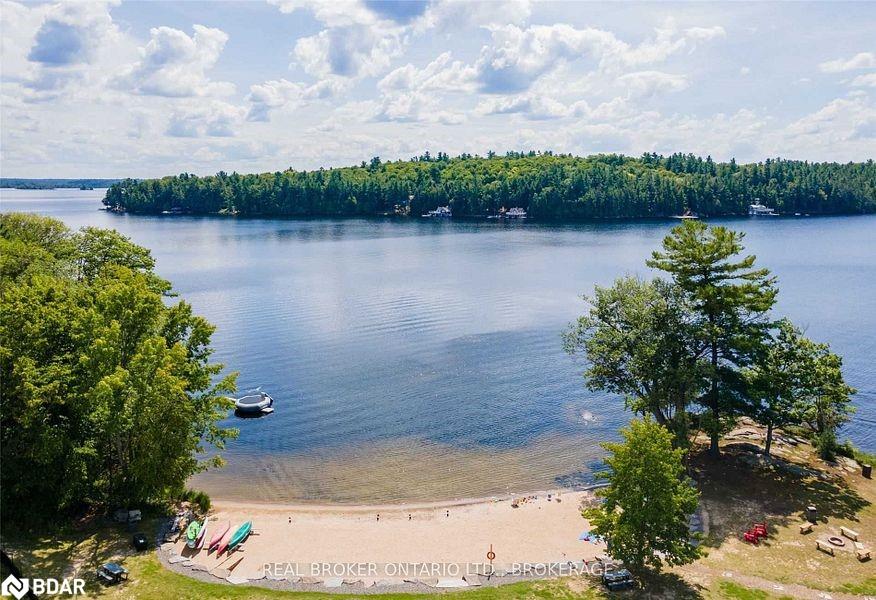 1b-1841 Muskoka Road 118 Road W Property Photo 32