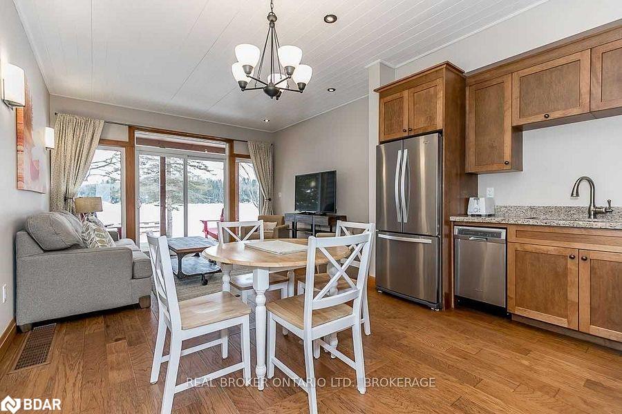 2b-1841 Muskoka Road 118 Road W Property Photo 4
