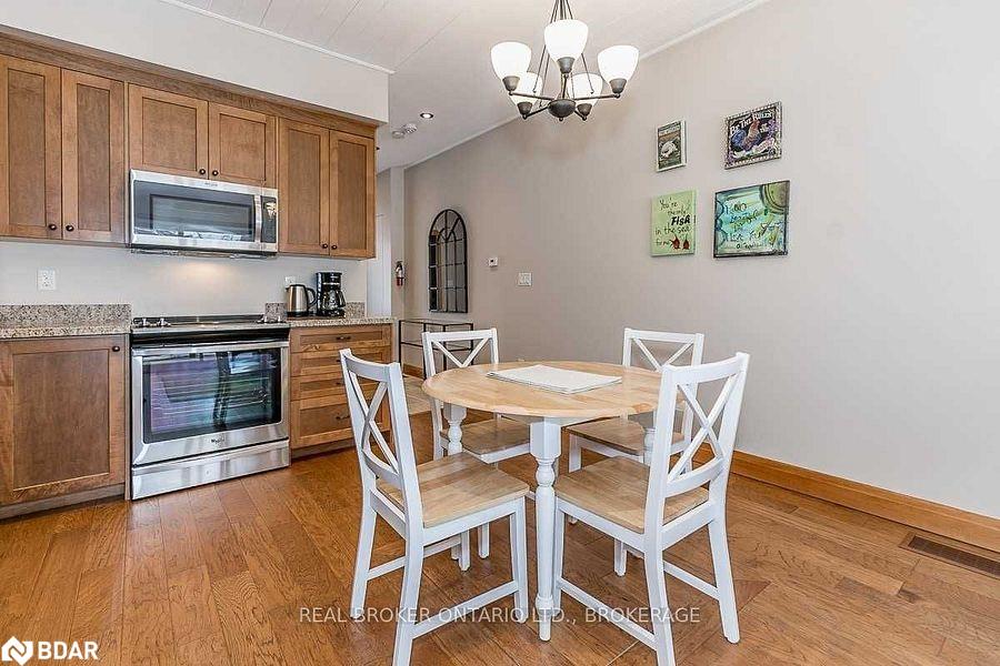 2b-1841 Muskoka Road 118 Road W Property Photo 6