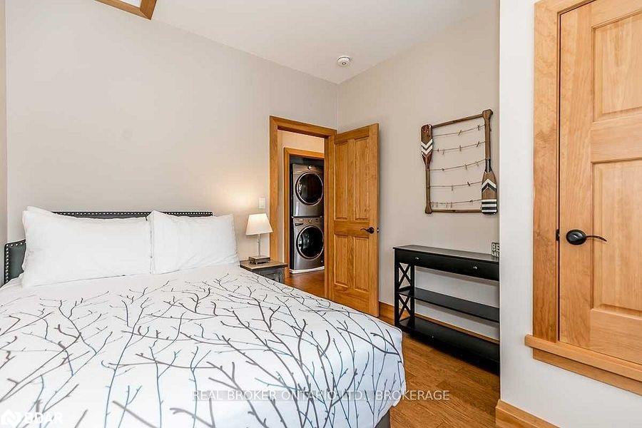 2b-1841 Muskoka Road 118 Road W Property Photo 15