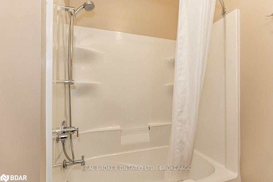 2b-1841 Muskoka Road 118 Road W Property Photo 18