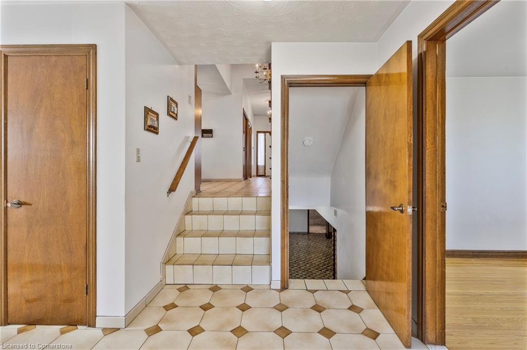 212 Margaret Avenue Property Photo 27