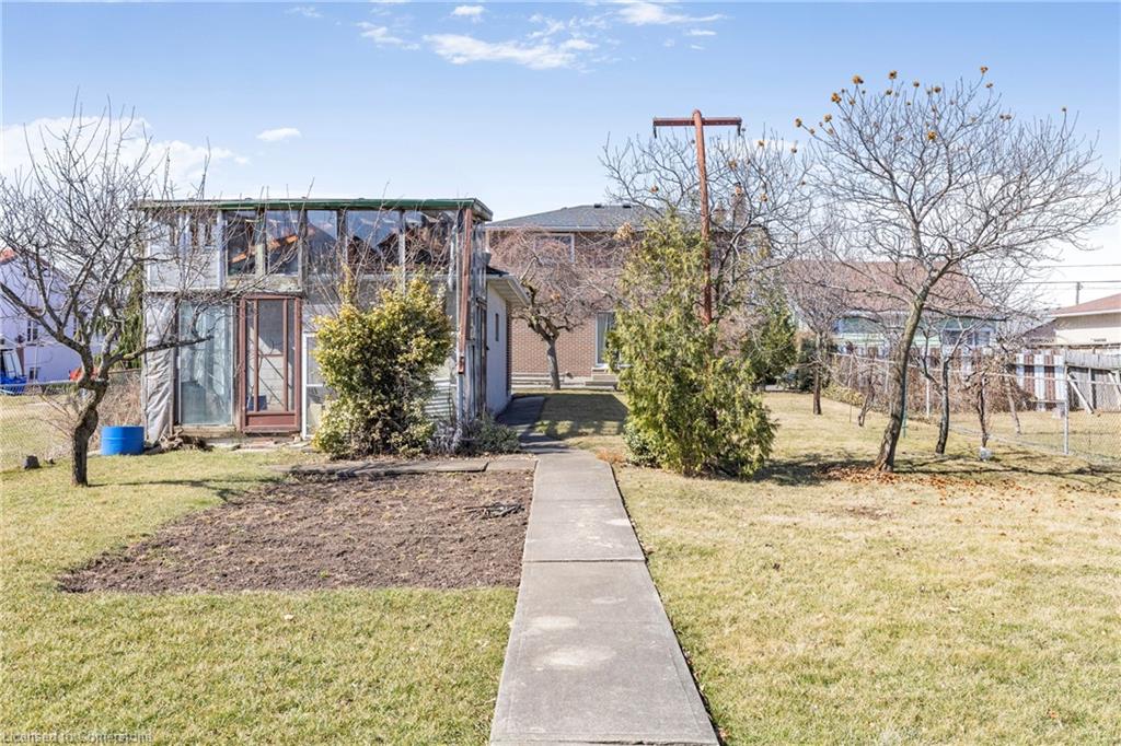 212 Margaret Avenue Property Photo 45
