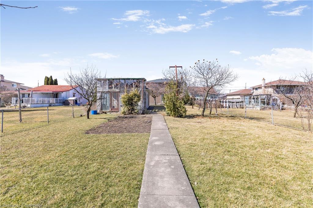 212 Margaret Avenue Property Photo 46