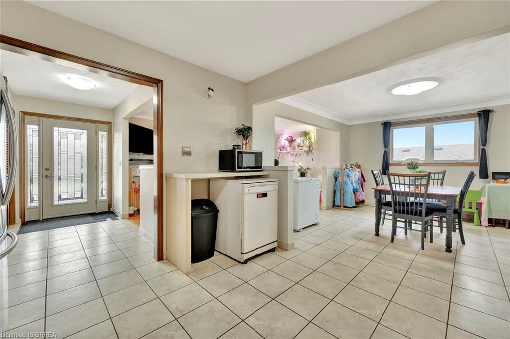 18 Sprucehill Drive Property Photo 12