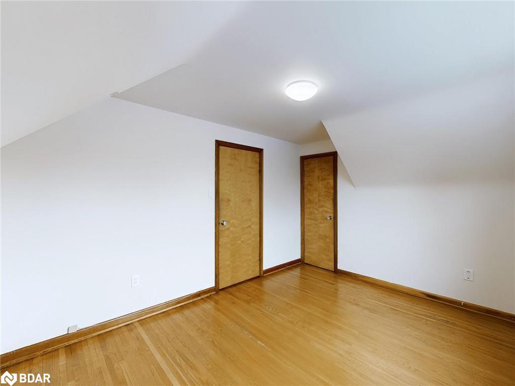 124 Mcelroy Road E Property Photo 18