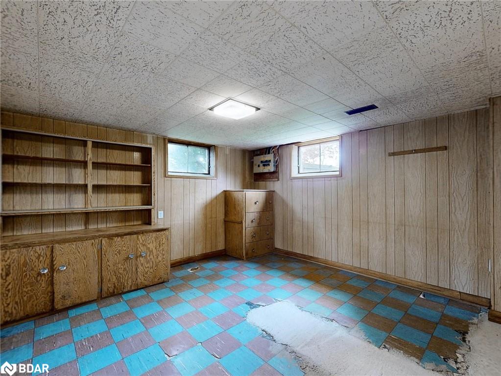 124 Mcelroy Road E Property Photo 29