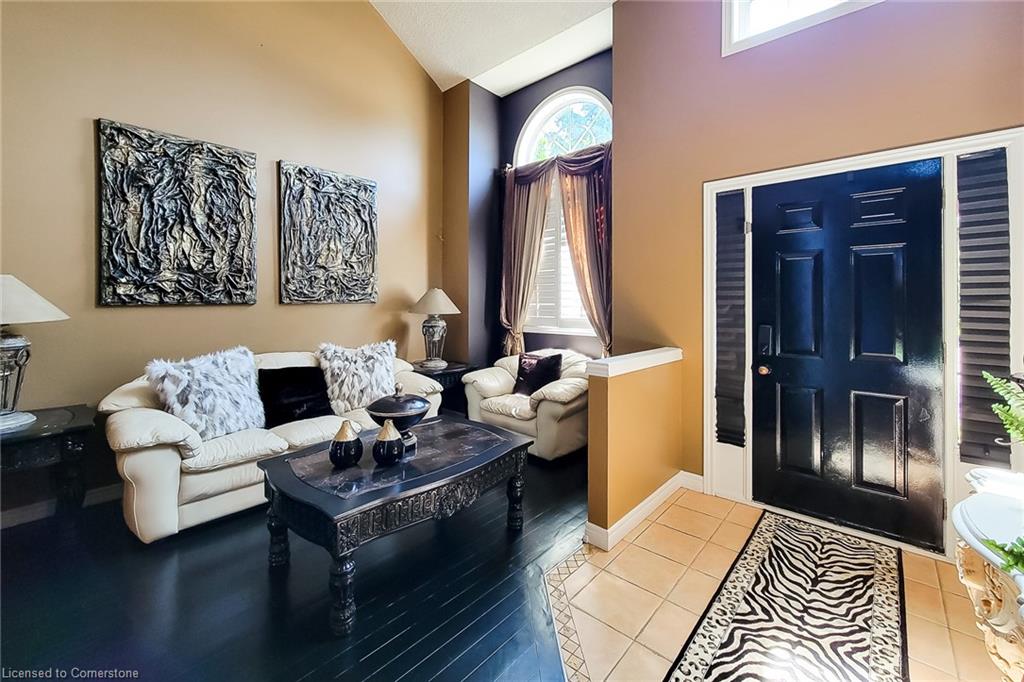 26 Grassyplain Drive Property Photo 13