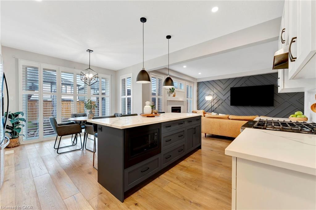 27 Queensgate Crescent Property Photo 11
