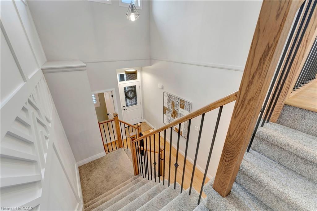 27 Queensgate Crescent Property Photo 18