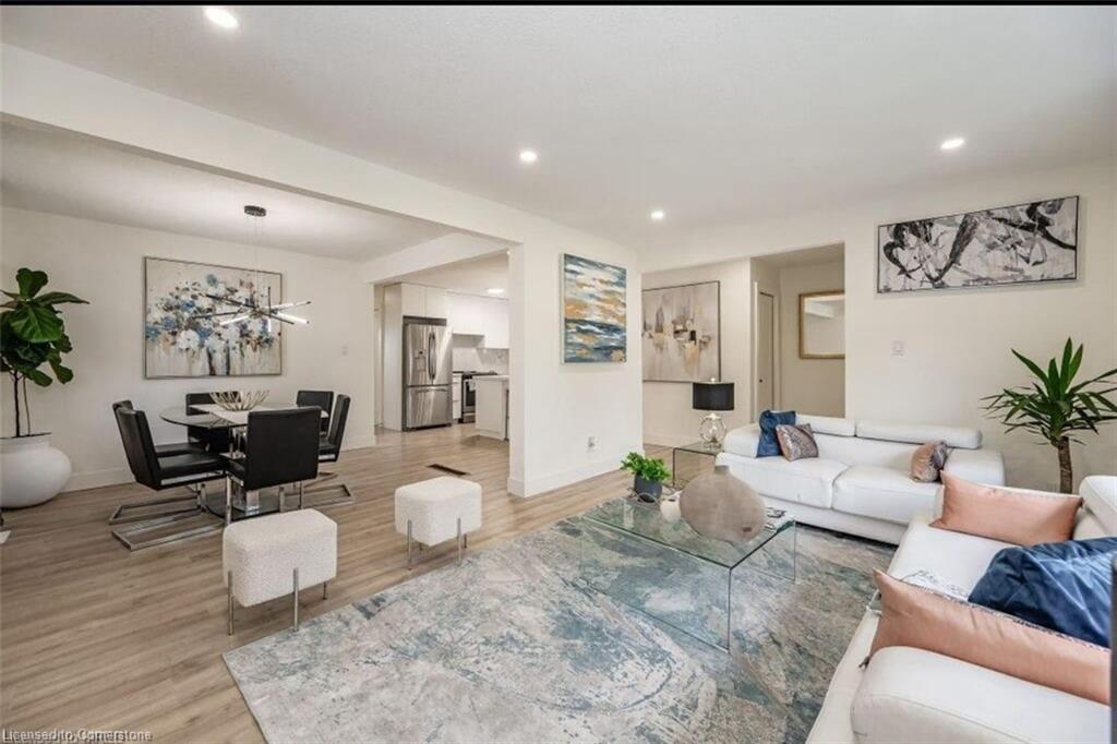 136 The Country Way Property Photo 1