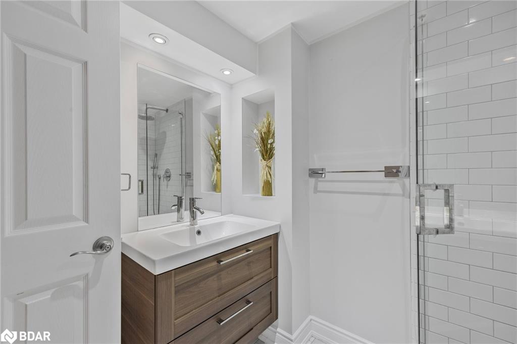 85 Elizabeth Street Property Photo 31