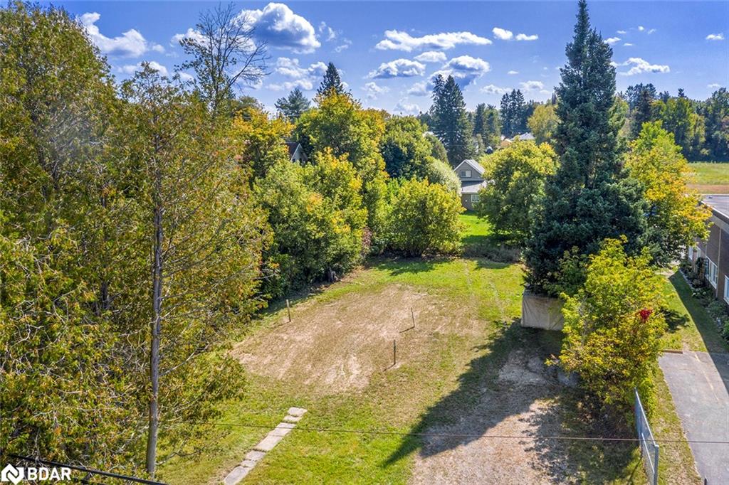 196 Yonge Street Property Photo 1