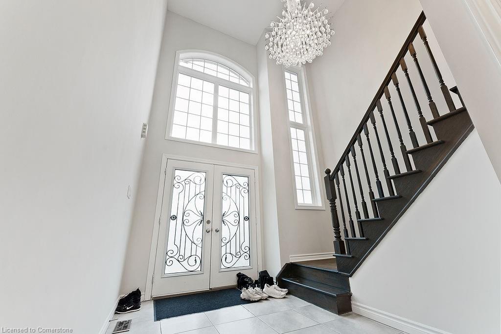 12 Ascoli Drive Property Photo 3