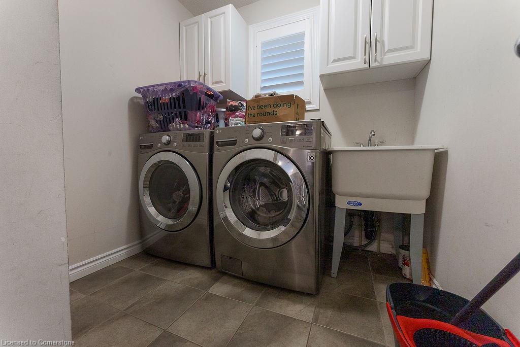 12 Ascoli Drive Property Photo 15