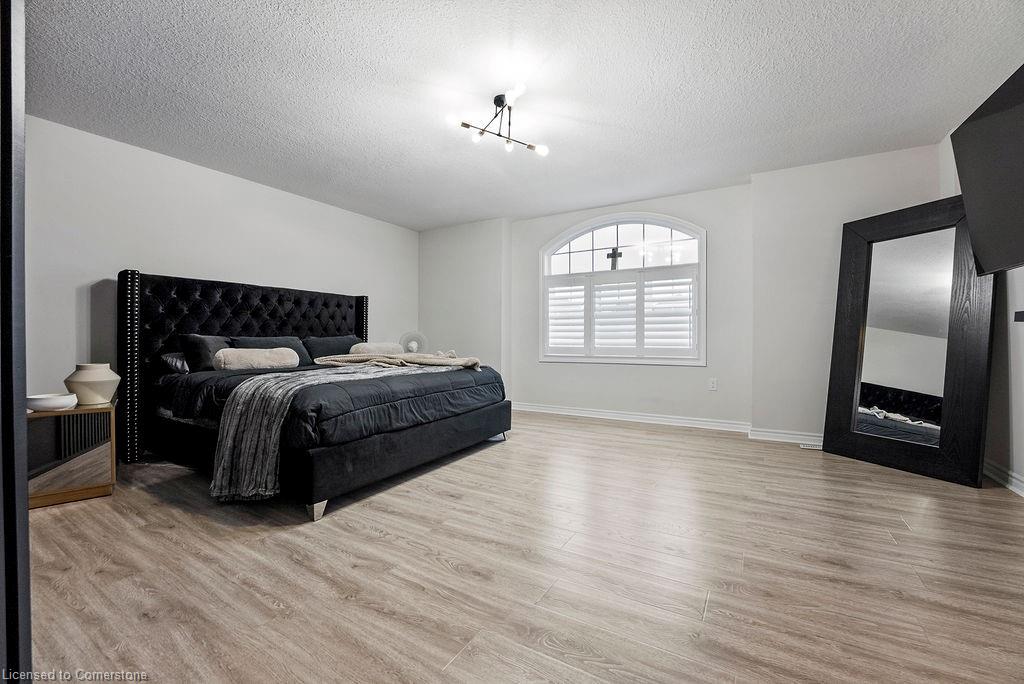 12 Ascoli Drive Property Photo 17