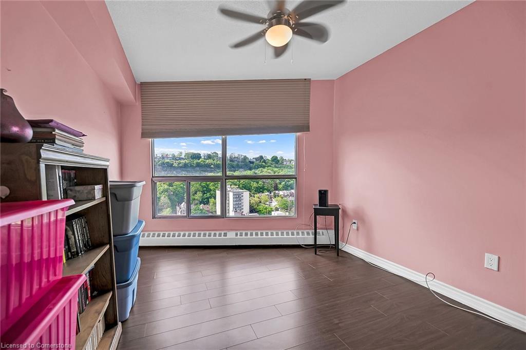 2908-150 Charlton Avenue E Property Photo 20
