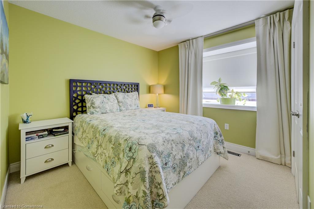 7-44 Flamboro Street Property Photo 22