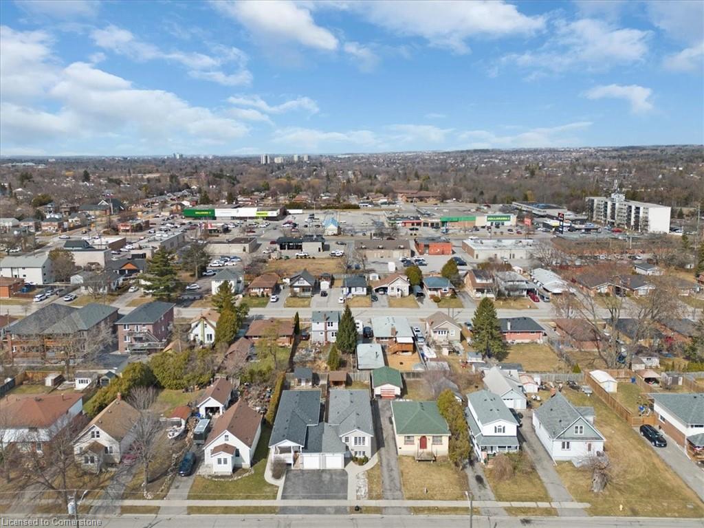 590 Devon Avenue Property Photo 15