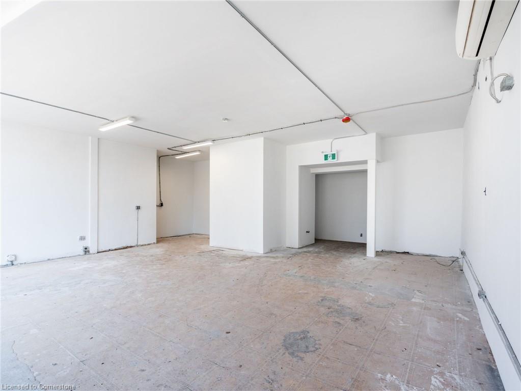 681 Barton Street Property Photo 7